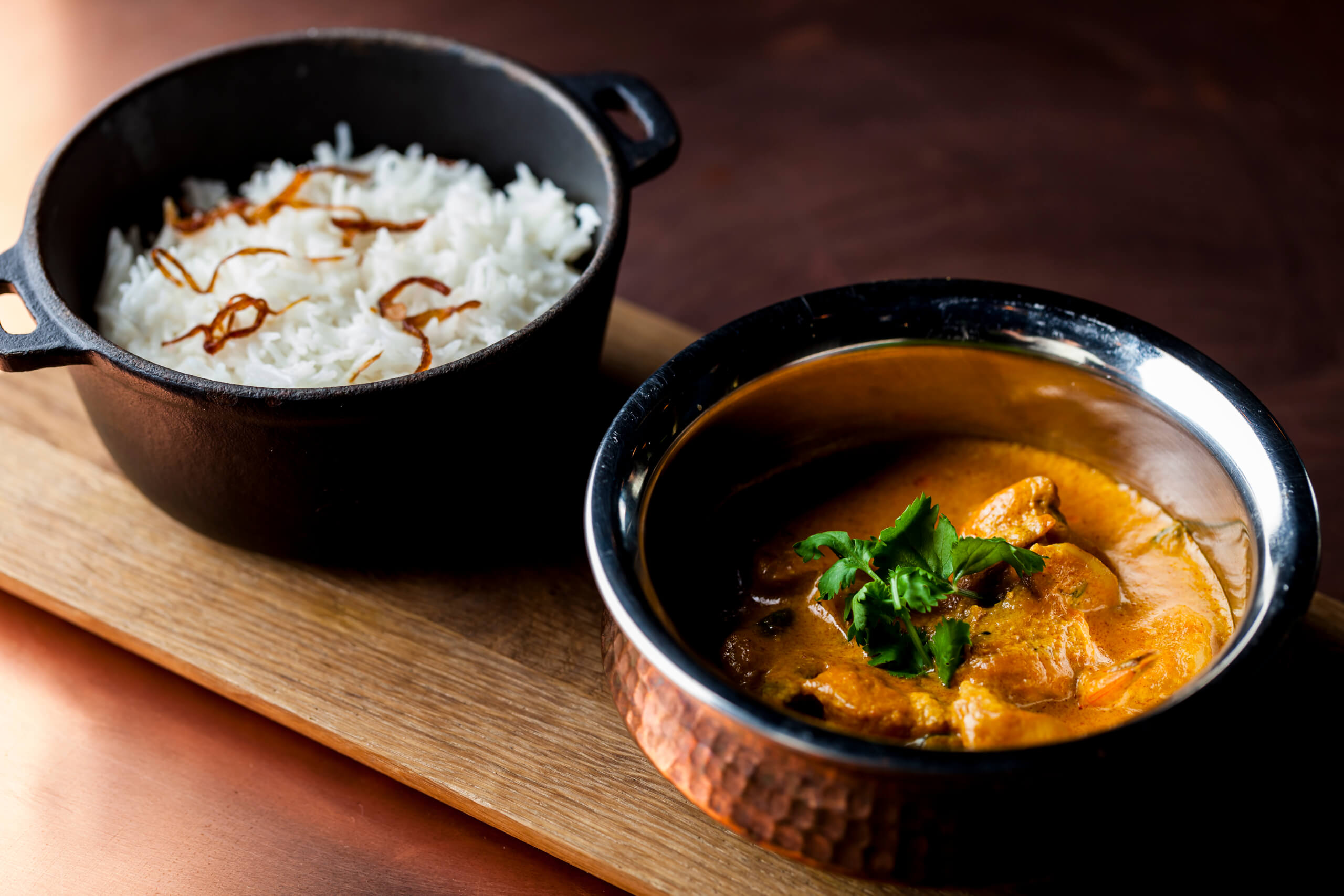 Chicken Chaap (fragrant Calcutta korma with garam masala); Darjeeling Express at The Sun & 13 Cantons, 21 Great Pulteney Street, London W1F 9NG, tel 020 7734 0934