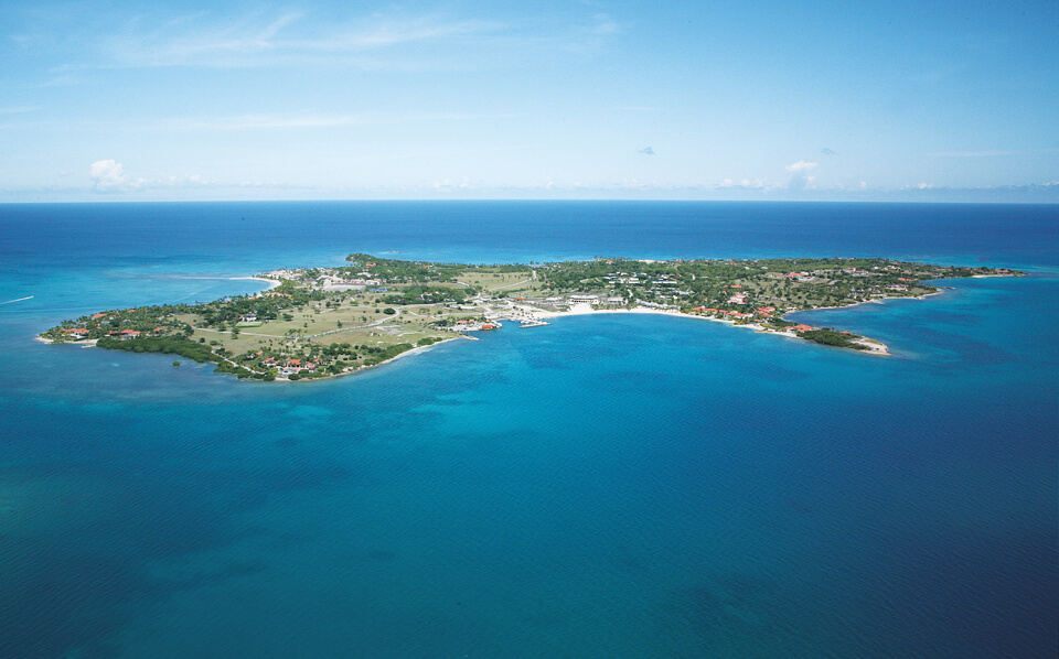 Antigua Travel Guide, where to stay in Antigua, what to do in Antigua, 48 hours in Antigua, Antigua travel, Antigua holidays, Antigua and Barbuda travel guide